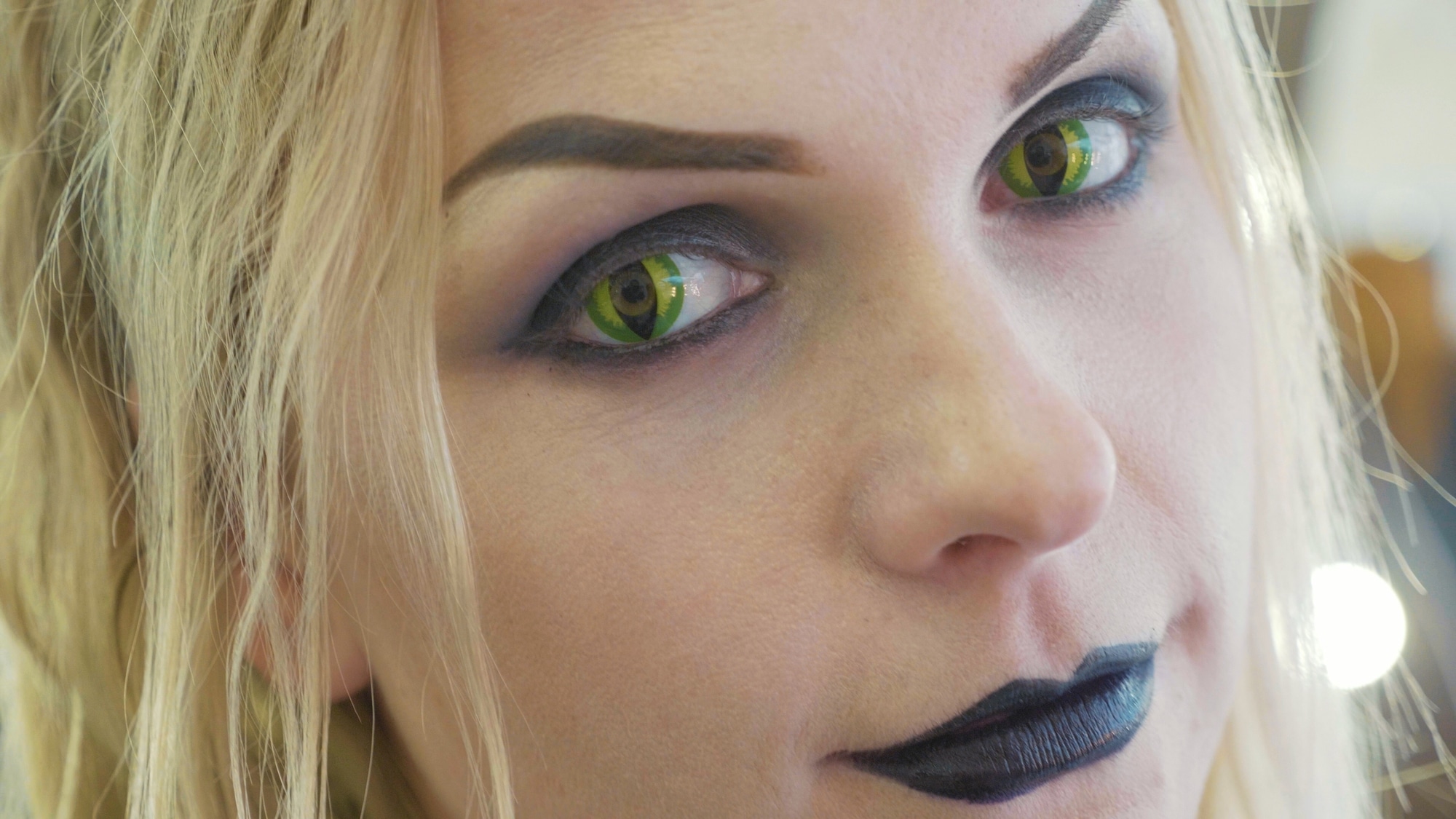 halloween contact lenses illegal